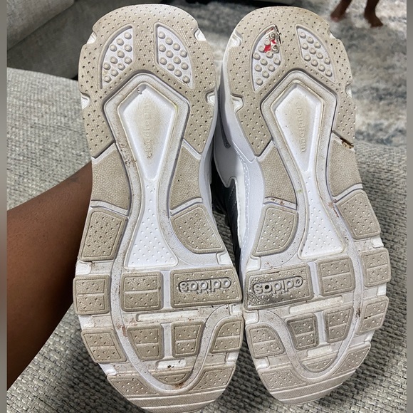 Adidas cloud foam runners - Picture 5 of 6